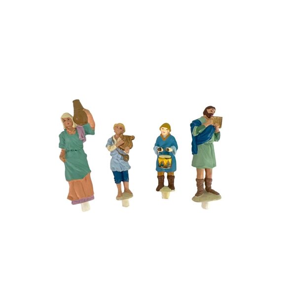 Mr Christmas Christmas in Bethlehem Replacement Parts 4 Musicians / Townspeople - Picture 1 of 5
